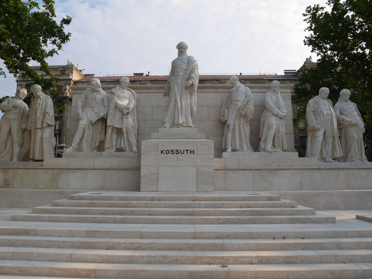 探訪記 英雄広場ほか ブダペスト 世界史の旅 探訪記と歴史グッズ 探訪記 英雄広場ほか ブダペスト 世界史の旅 探訪記と歴史グッズ