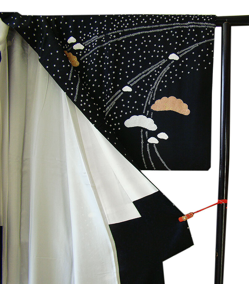 きものしらゆり 身丈157cm 裄65cm 10～5月 フォーマル 黒地 絞り 刺繍 訪問着 正絹 身長151cm～158cmの方に最適 同梱可 I331