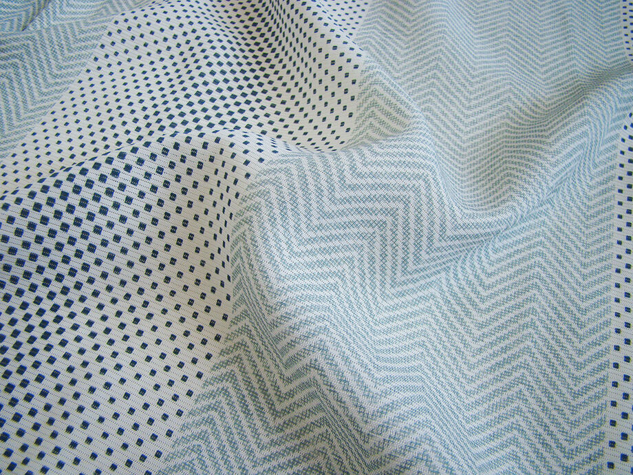 きものしらゆり 身丈166cm 裄69cm 7月・8月 夏物 身幅広め ロング寸 駒絽 小紋 正絹 身長160cm～167cmの方に最適 同梱可 I935