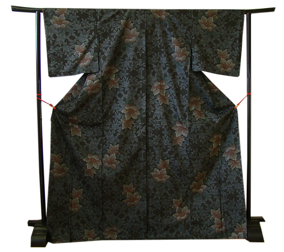 きものしらゆり 身丈166cm 裄68cm 10〜5月 ロング寸 極上ちりめん地 白橡色 金彩染 訪問着 正絹 身長157cm〜165cmの方に最適 U475 きものしらゆり １円 身丈166cm 裄68cm ロング寸 紋意匠 金彩加工染 振袖