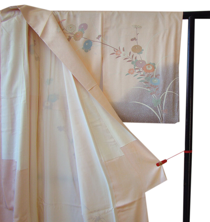 きものしらゆり 身丈163cm 裄66cm 10～5月 フォーマル 極上綸子地 灰桜色 たたき染 訪問着 正絹 身長154cm～160cmの方に最適 I415