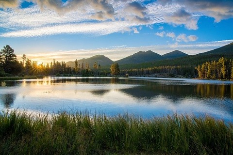 lake-1030810_640
