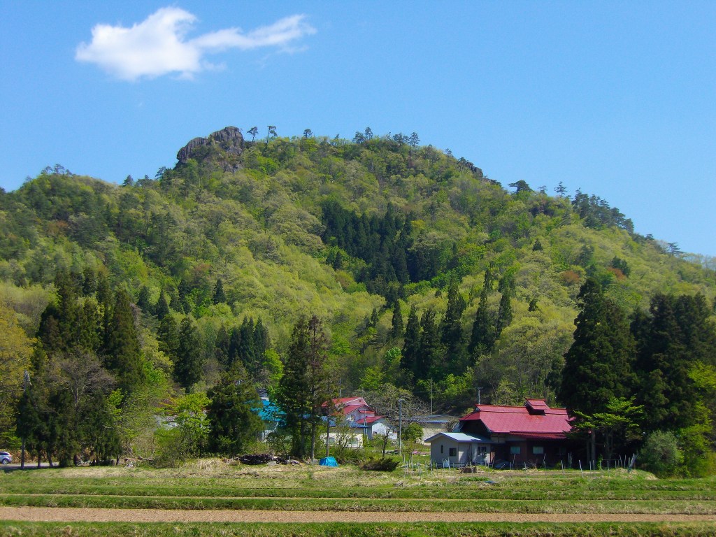 H26 5 11 一年峰 いちねんぼう 気ままに南東北