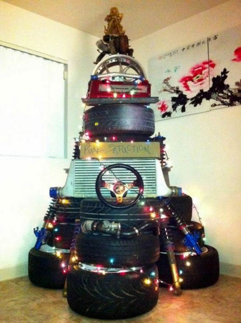 car_christmas_tree