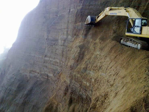 komatsu