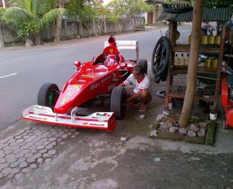 ferrari_f1_pitin