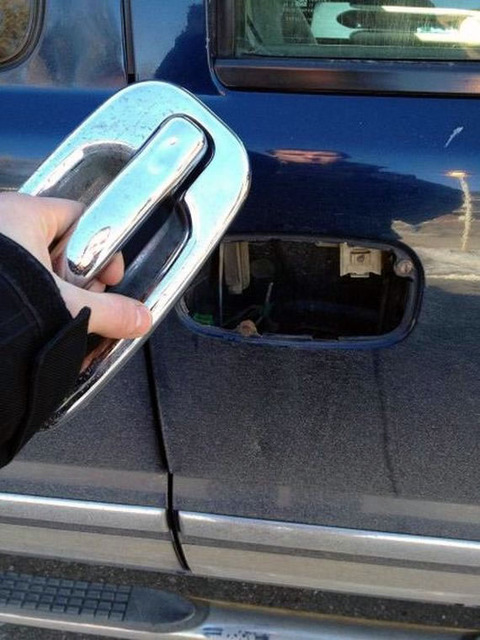 door_handle_fail