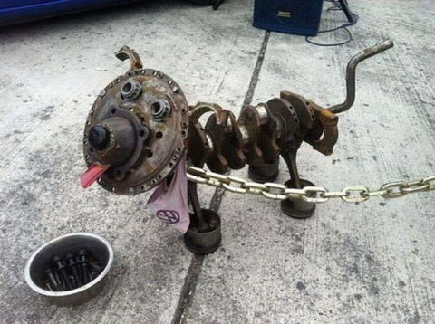 engineparts_dog
