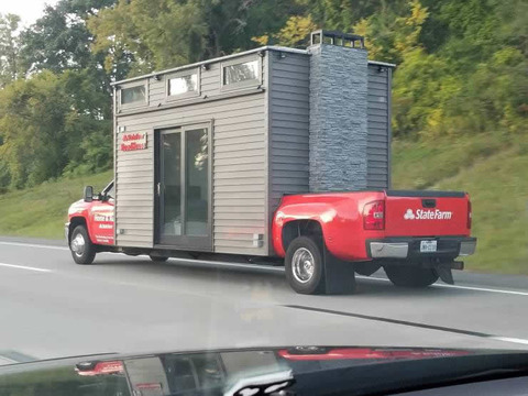 house_sand_car