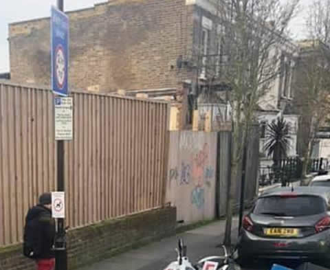 domino_domino_pizza_s