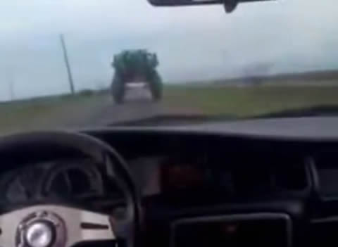 tallcar_overtaking