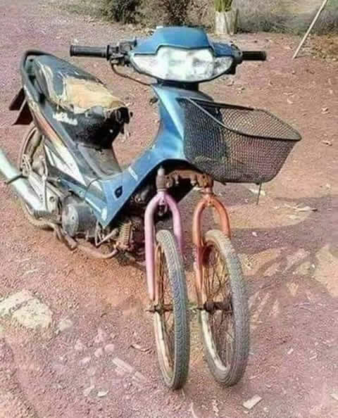 【Xの車窓から】MotoGPシュミレーターしてきました　ほか