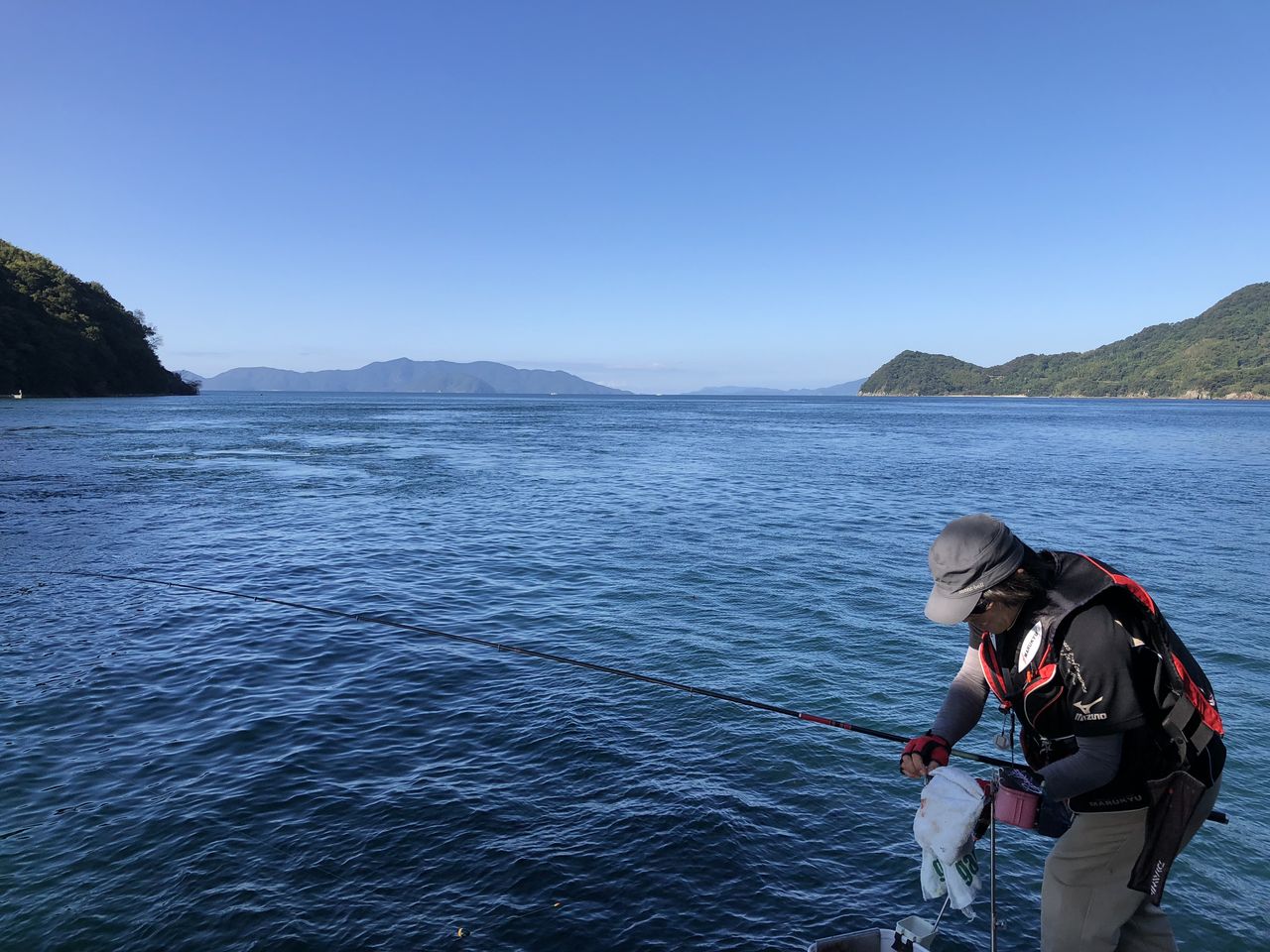 10月8日 周防大島でフカセ釣りをしました かつやのフカセ日記 10月8日 周防大島でフカセ釣りをしました かつやのフカセ日記