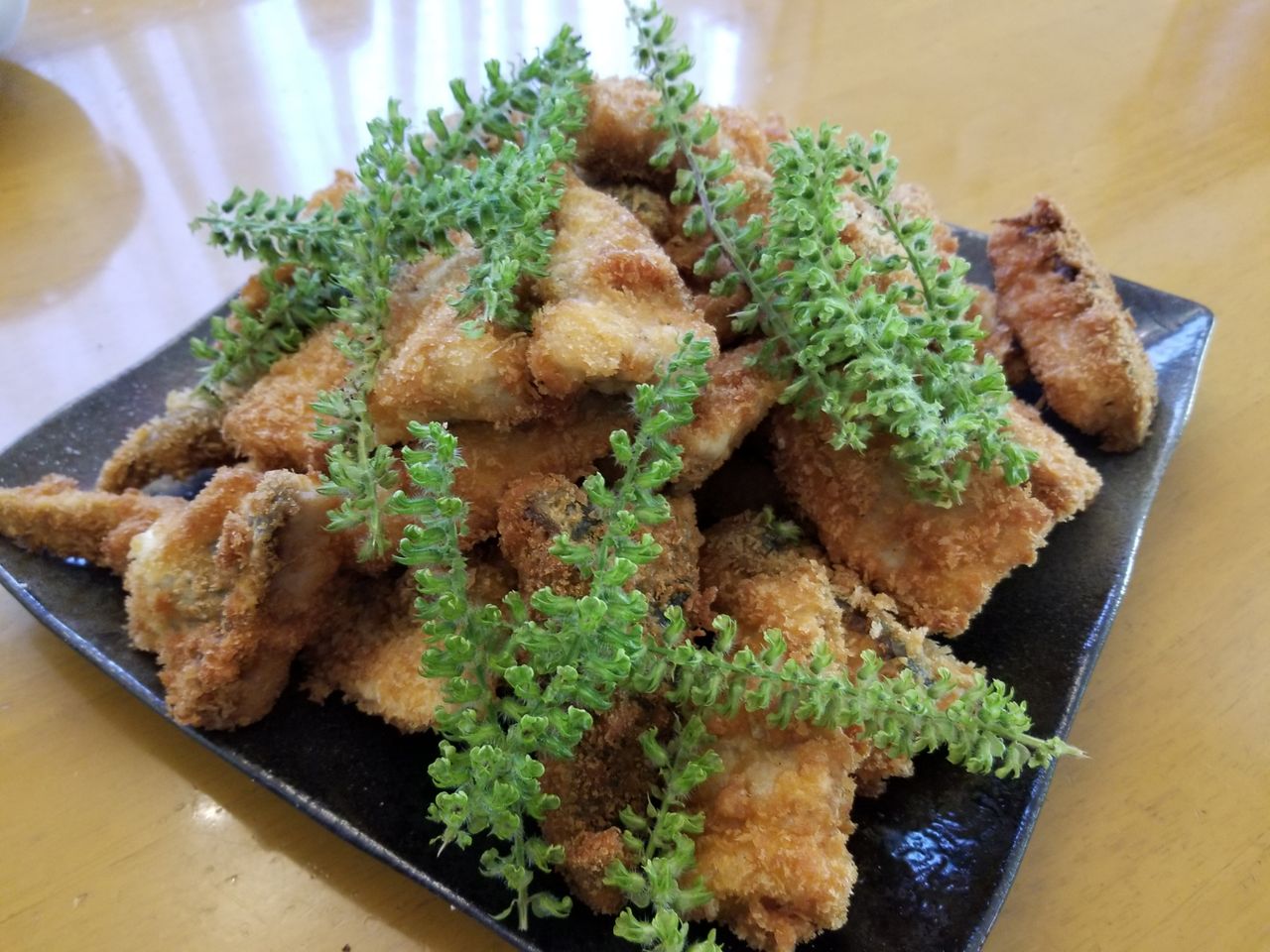 Youngyellowtailburger イナダバーガー 釣海38 相模湾の釣れてる魚と料理 オススメアイテム 釣りは人を幸せにしますね