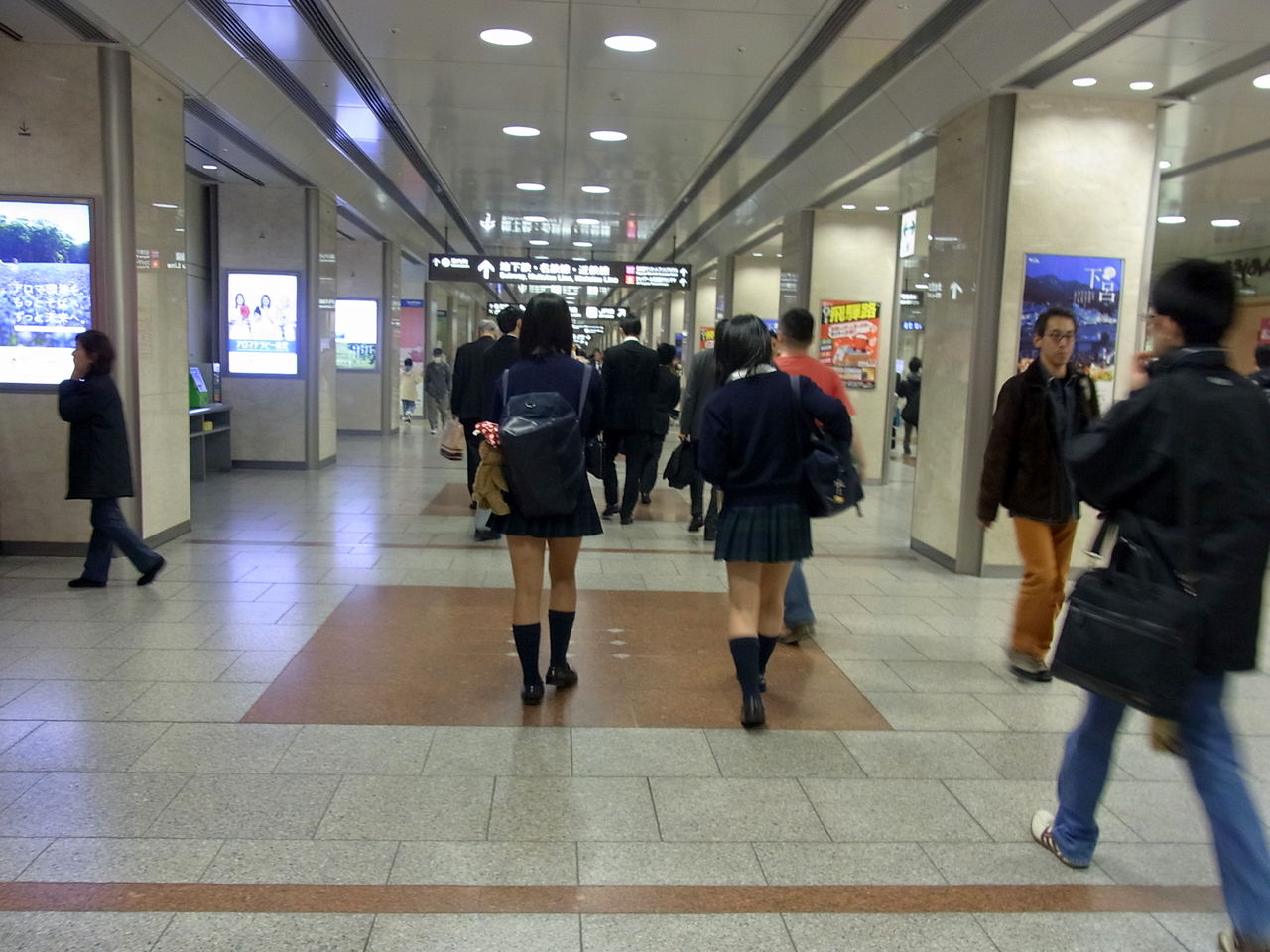 JK　名古屋 名古屋うみゃ～もんツアー その１ どて丼500円ほか 名古屋柳橋市場内 天末食堂 : B級グルメとラーメン二郎の食べある記