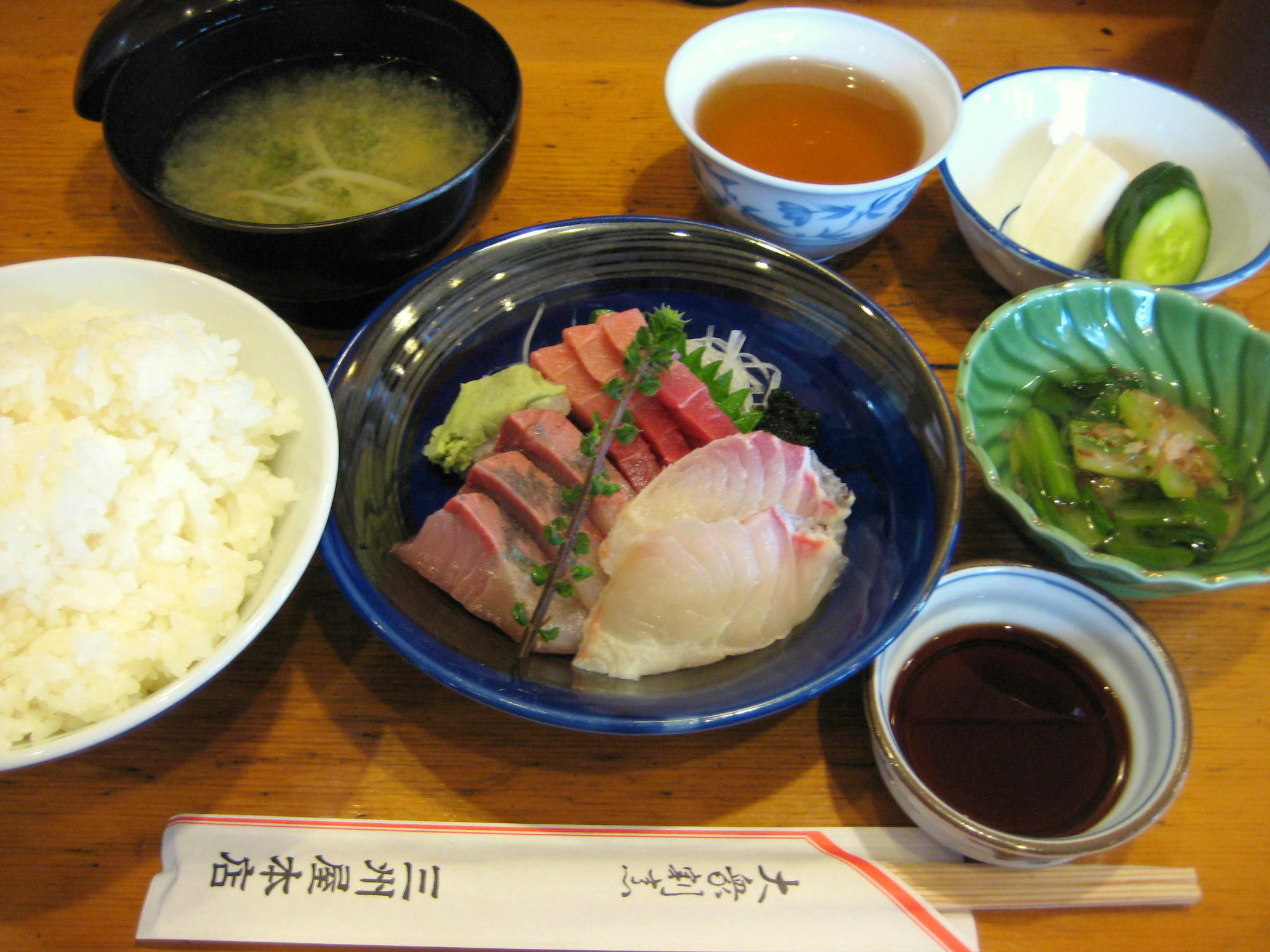 大衆割烹 三州屋 昼の定食 新鮮 刺身定食 ボリューム満点 煮魚定食 蒲田本店 B級グルメとラーメン二郎の食べある記