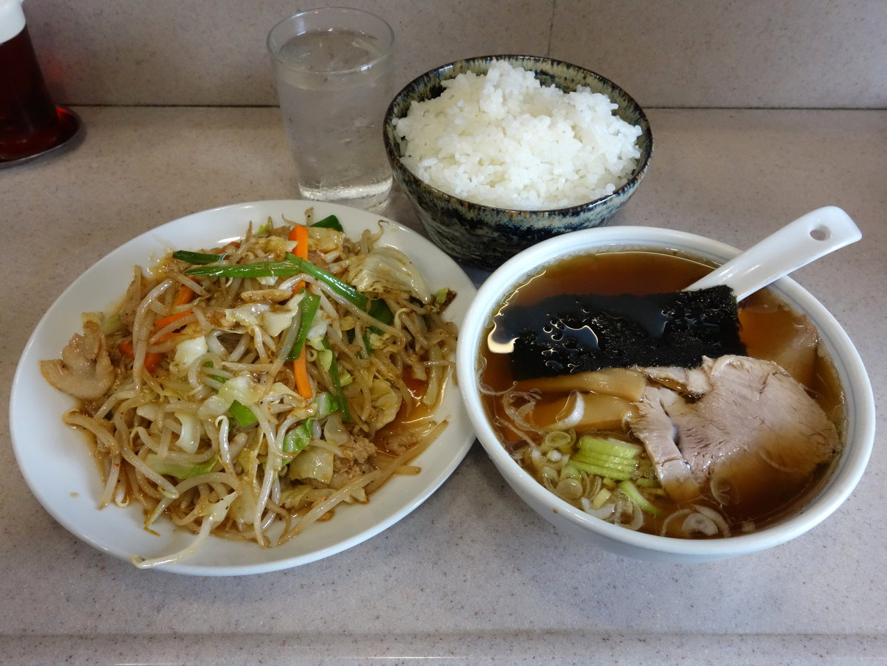 中華 代一元 野菜炒めランチ 0円 五目あんかけチャーハン 900円 大田区中央 B級グルメとラーメン二郎の食べある記 中華 代一元 野菜炒めランチ 0円 五目あんかけチャーハン 900円 大田区中央 B級グルメとラーメン二郎の食べある記
