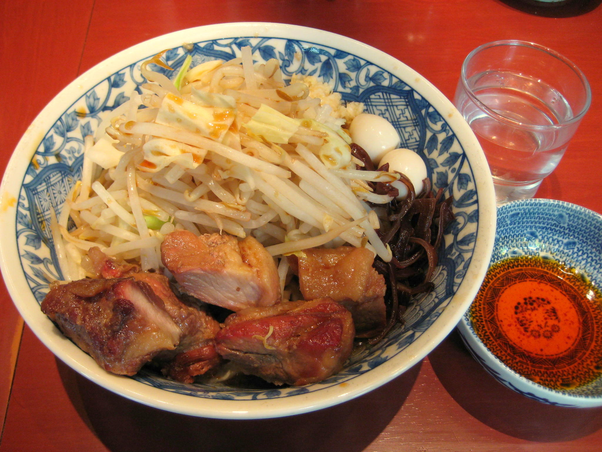 暖々 油そば700円 豚増し1円 平和島 だんだん B級グルメとラーメン二郎の食べある記