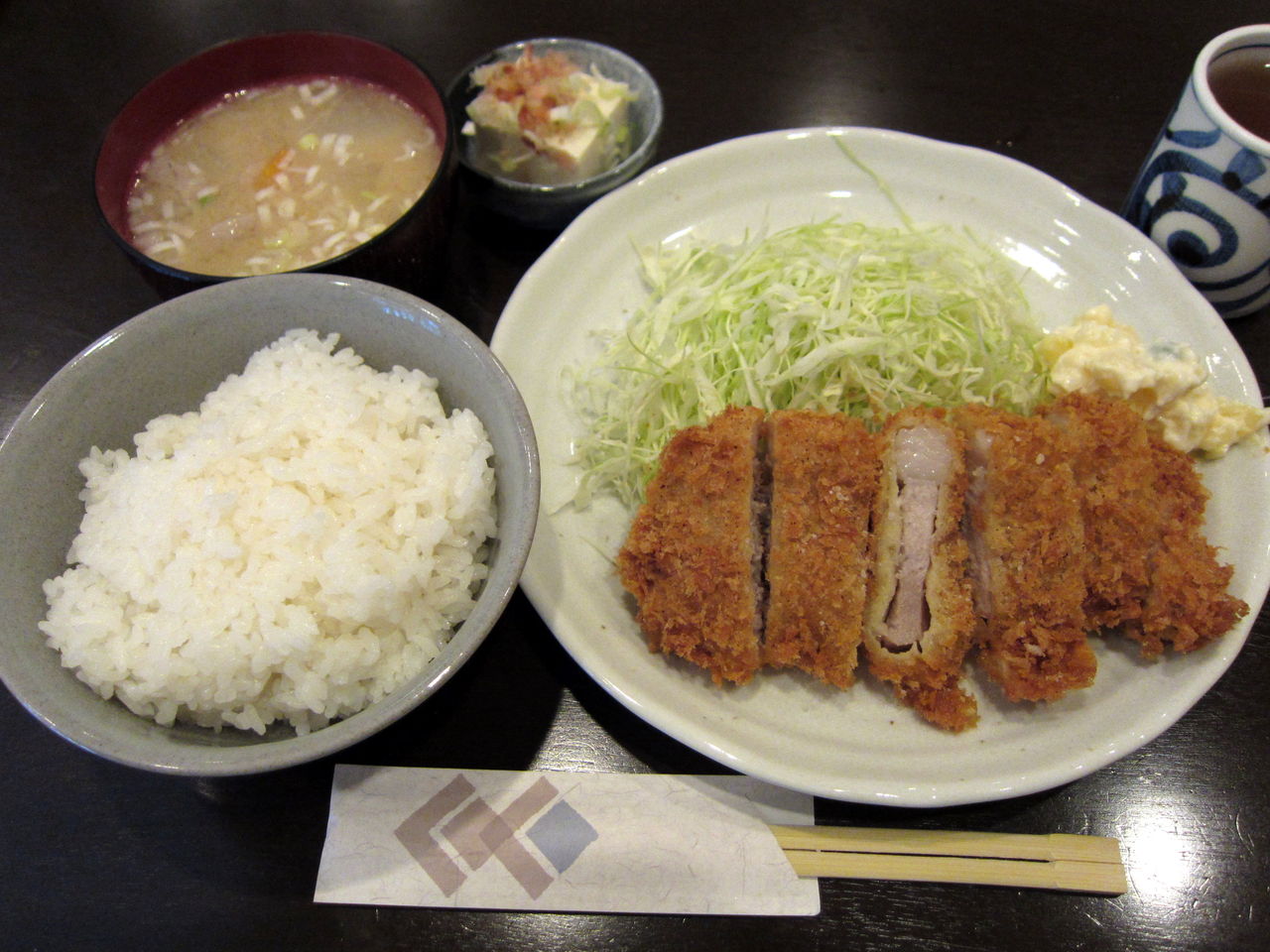 とんかつ とんかつ燕楽 カツランチ850円(千鳥町店) 大田区千鳥1-15-14
