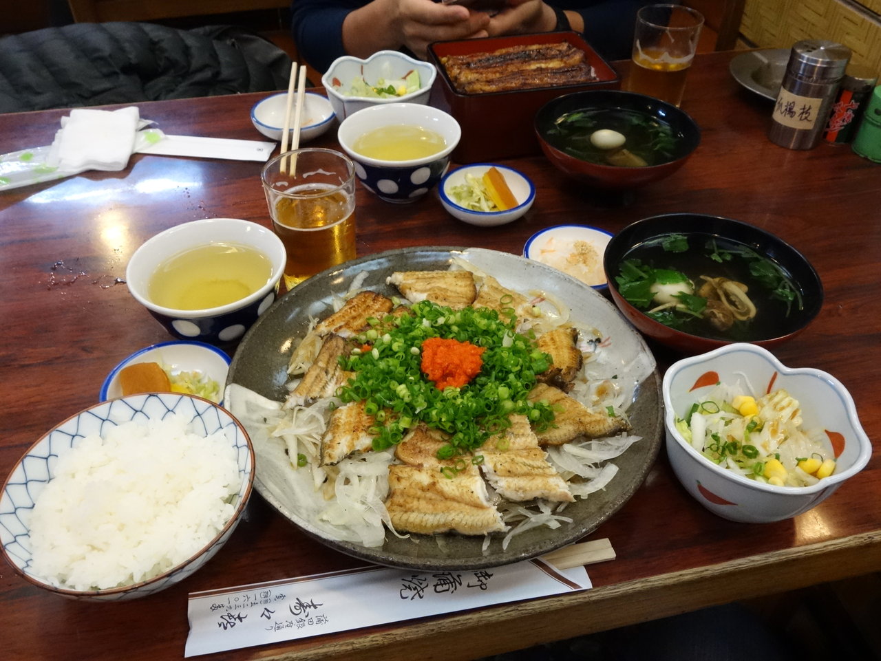 寿々喜蒲焼店 うなぎの寿々喜 うなぎたたきご飯3 0円 赤重2590円 焼鳥170円 キリンビール 大 600円 蒲田駅西口 B級グルメとラーメン二郎の食べある記 寿々喜蒲焼店 うなぎの寿々喜 うなぎたたきご飯3 0円 赤重2590円 焼鳥170円 キリンビール 大 600円 蒲田駅西口 B級グルメとラーメン二郎の食べある記