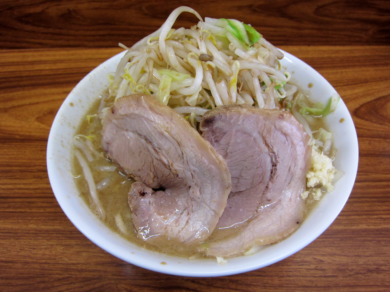 ラーメンたすじろう ラーメン700円 二郎インスパイヤ 金沢八景駅 六浦 B級グルメとラーメン二郎の食べある記 ラーメンたすじろう ラーメン700円 二郎インスパイヤ 金沢八景駅 六浦 B級グルメとラーメン二郎の食べある記