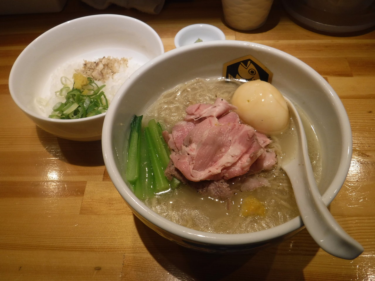 真鯛らーめん 麺魚 真鯛らーめん雑炊セット 1 000円 味玉100円 錦糸