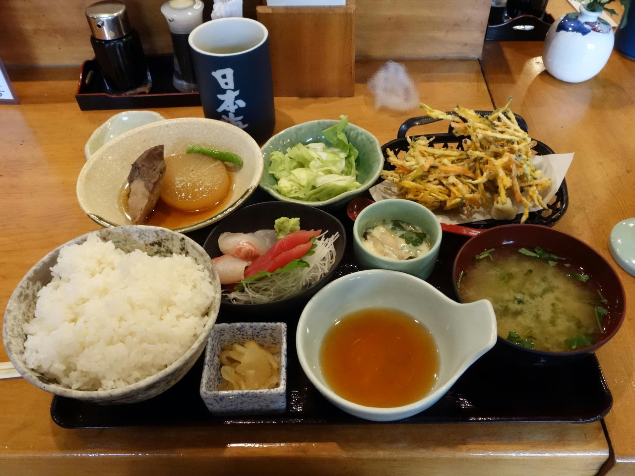 Cp抜群 築地日本海 池上店 築地御膳0円 特上にぎり 1480円 池上駅 B級グルメとラーメン二郎の食べある記