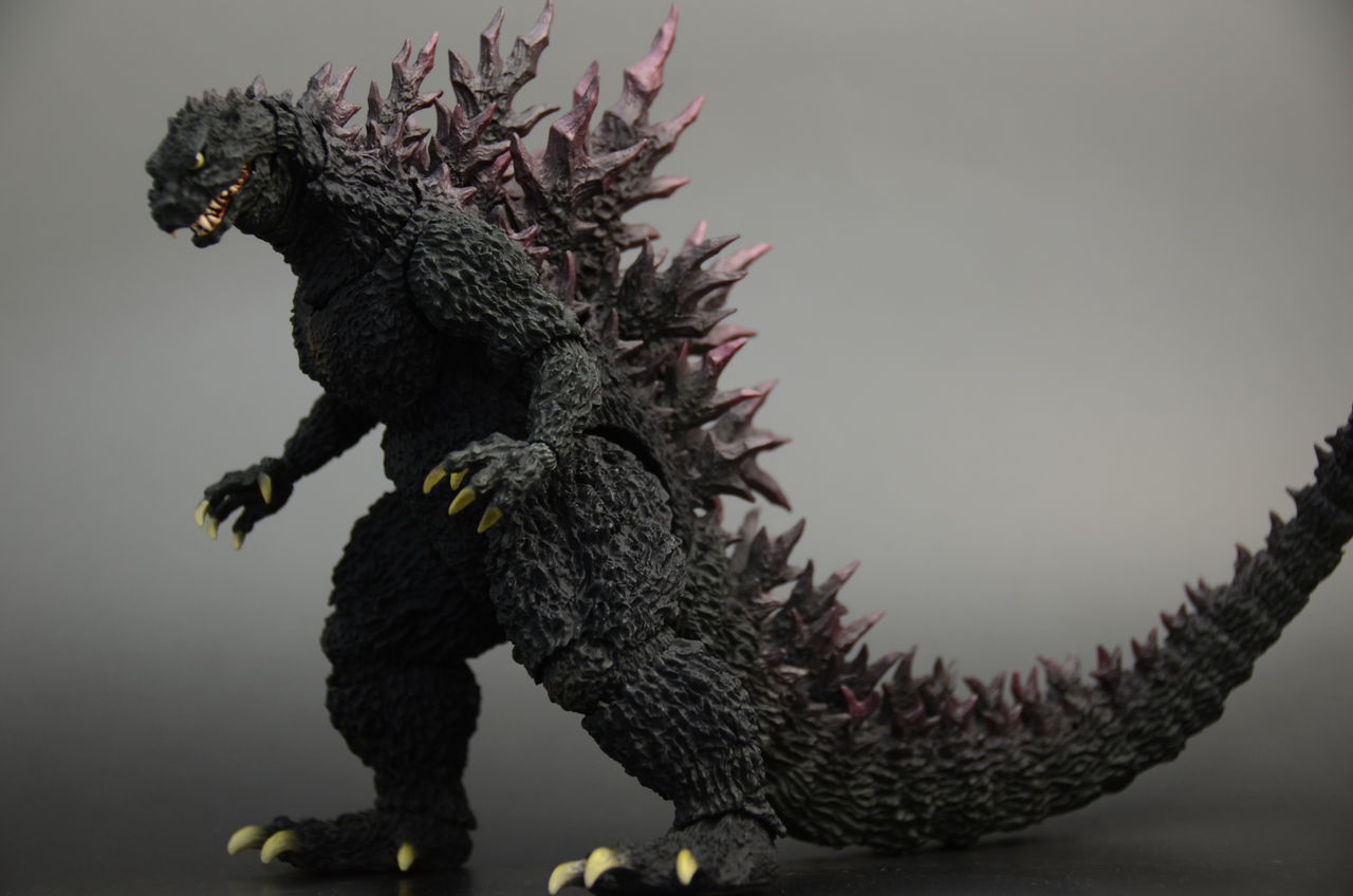 SHモンスターアーツゴジラ 2000 ミレニアム(雛形) Amazon.co.jp: TAMASHII NATIONS S.H.モンスターアーツ ゴジラ