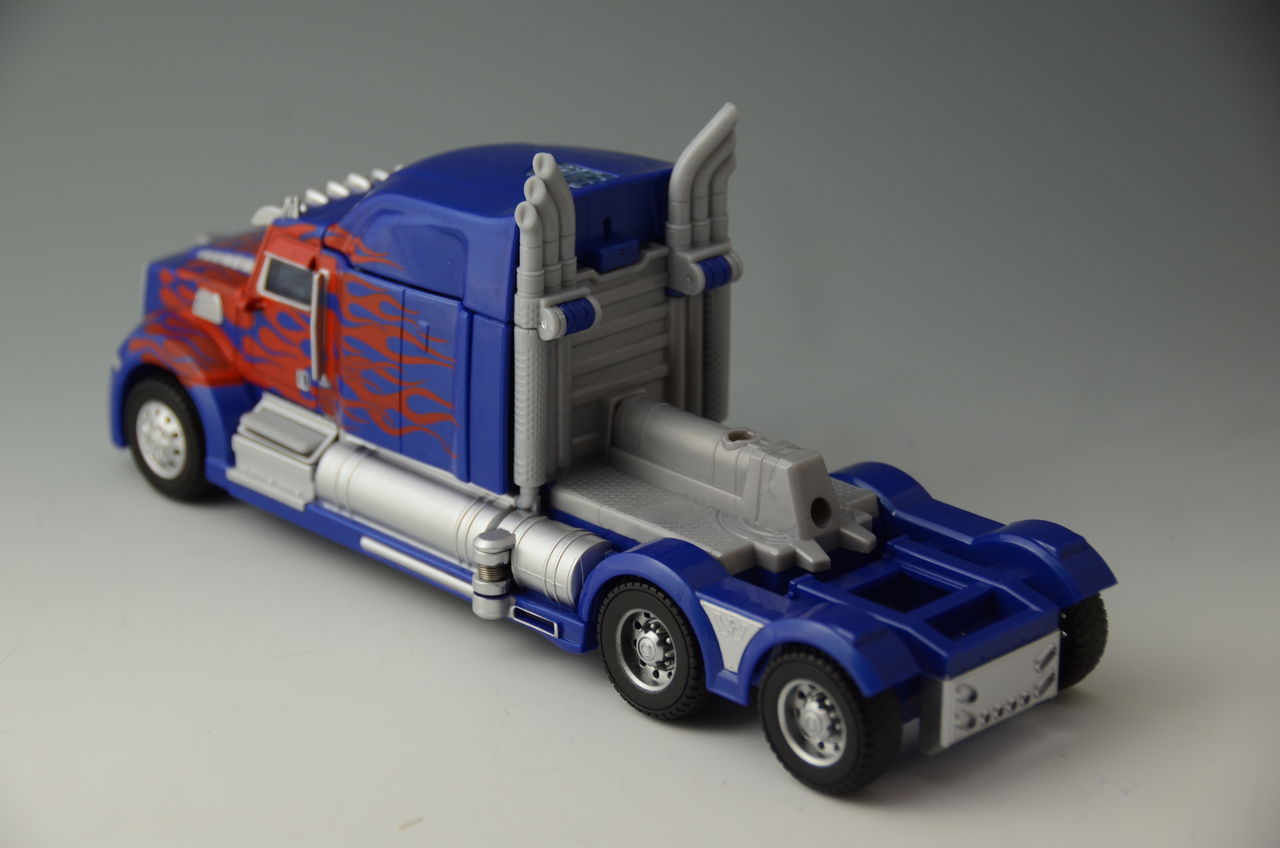 Tfロストエイジ La01 バトルコマンドオプティマスプライム レビュー 貧乏人の玩具生活