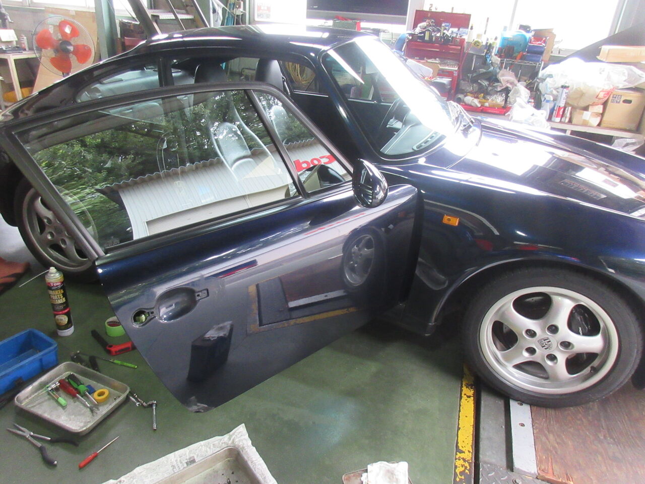 ポルシェ ９９３カレラ 納車前整備 鶴田の部屋ブログ