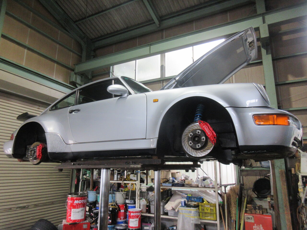 ポルシェ 964 3.6ターボ取り外し ラジエターフード hq720.jpg?sqp=-