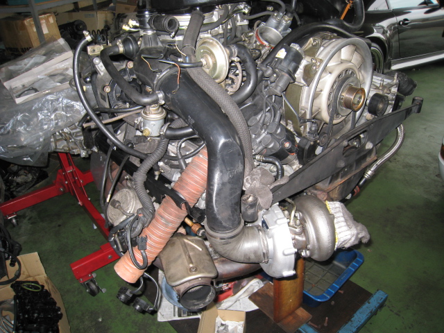 ポルシェ９６４ ターボ３ ６ 鶴田の部屋ブログ