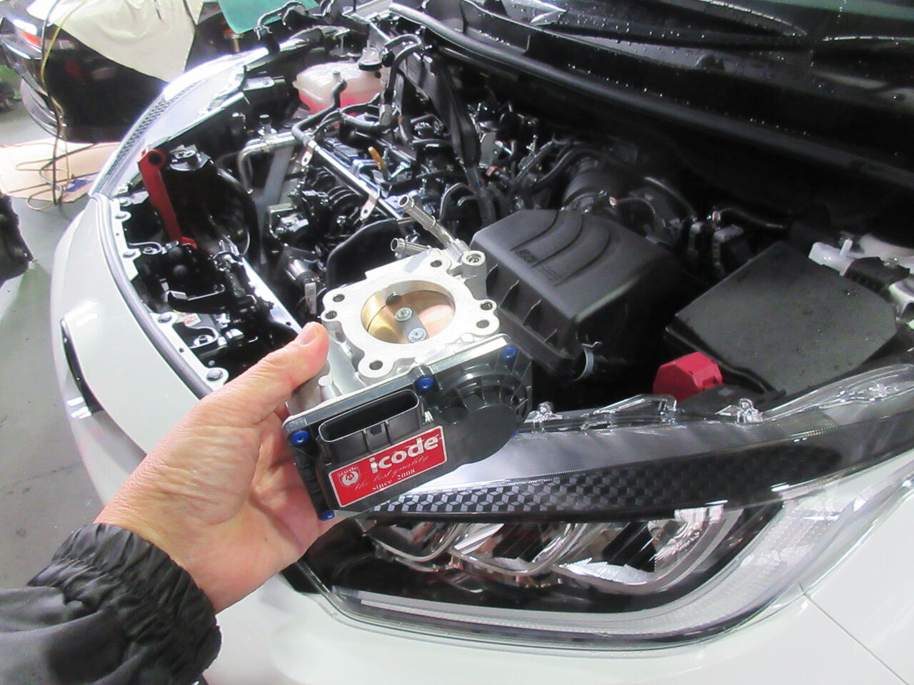 トヨタ GRヤリス用ビッグスロットル 組み付け！ : 鶴田の部屋ブログ