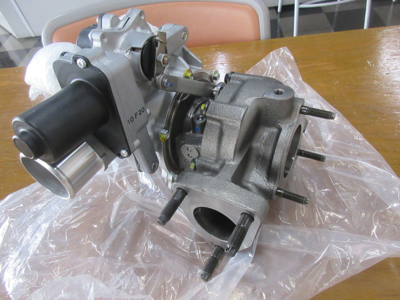 トヨタ 3型200系ハイエース DTエンジン用大容量タービン完成