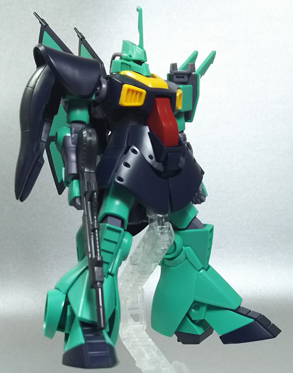 HGUC1 144ディジェ ミキシング改造でディジェトラヴーシア風に改造作品