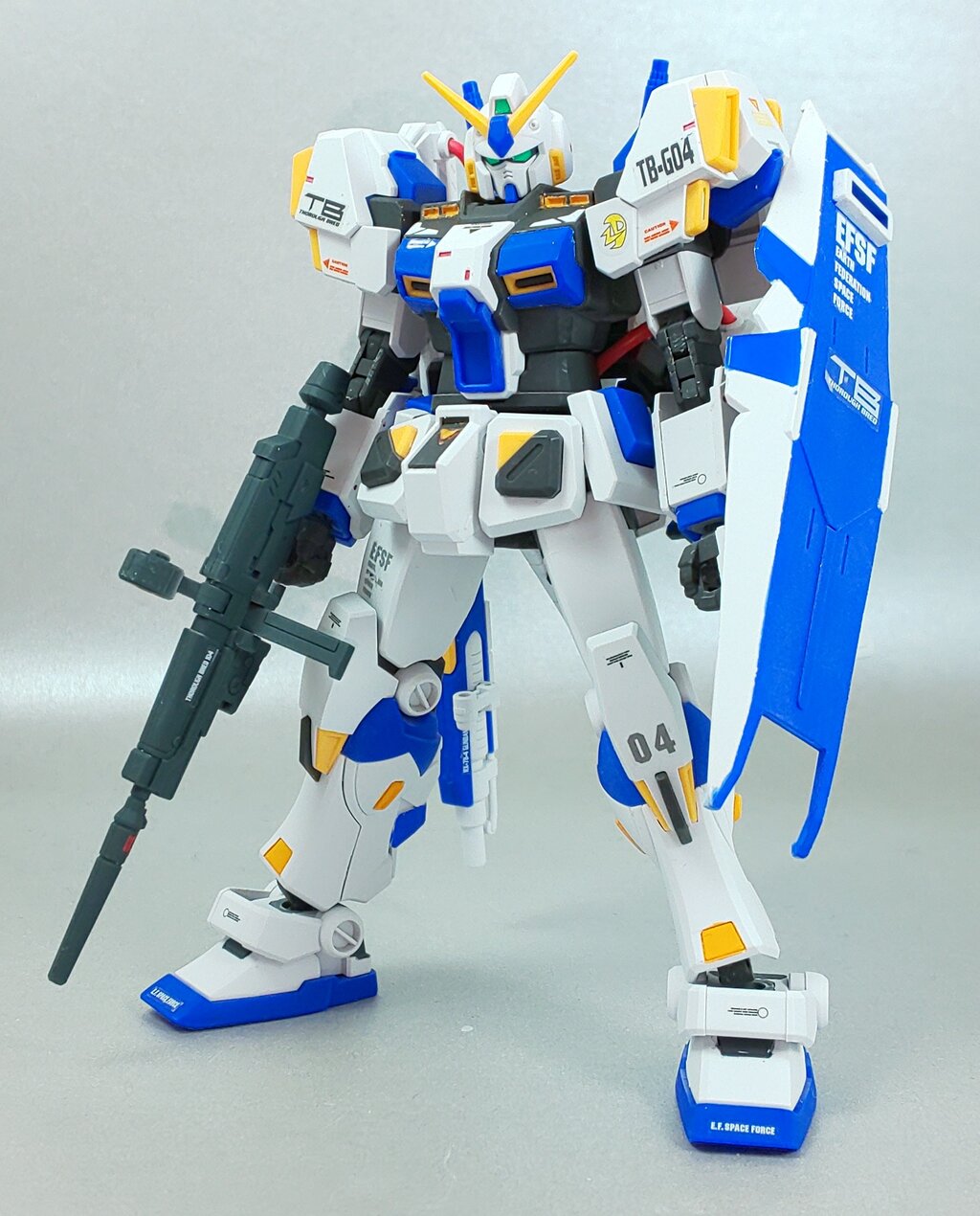 HGガンダム4号機、5号機【プレミアムバンダイ限定】 - おもちゃ