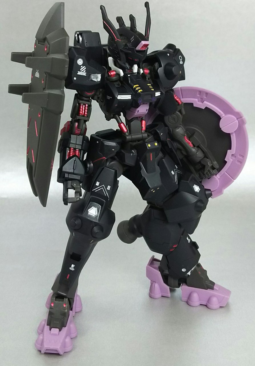 Hg ガンダムウヴァル 部分塗装編 つや消しで黒を落ち着かせした 蔦屋 つたや のプラモブログ
