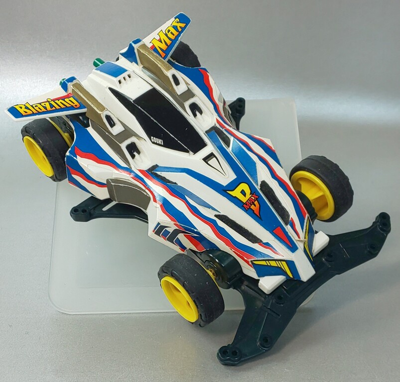 最初の タミヤ ミニ四駆 ライジングトリガー マックスブレイカー