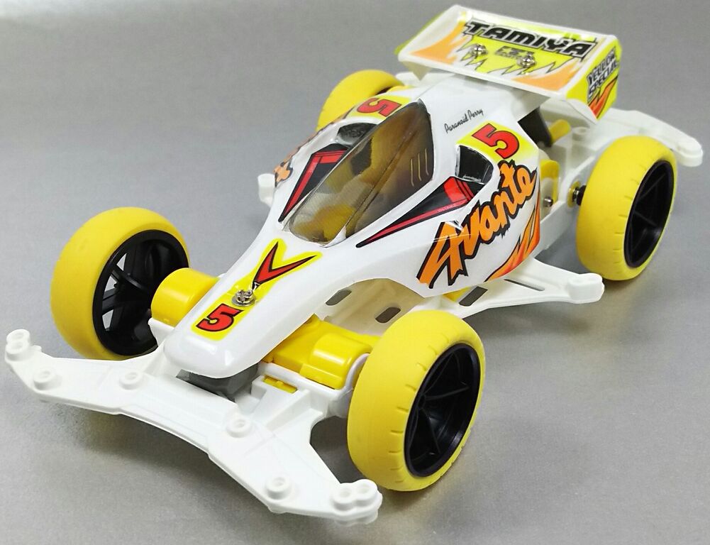 タミヤ 1/32 アバンテJr.イエロースペシャル（4個）