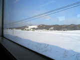 車窓から見る雪景色