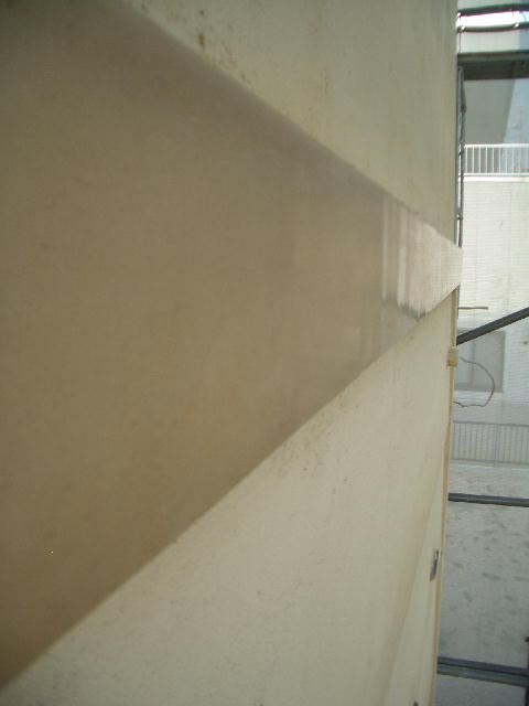 土佐漆喰の磨き 土壁ニュース