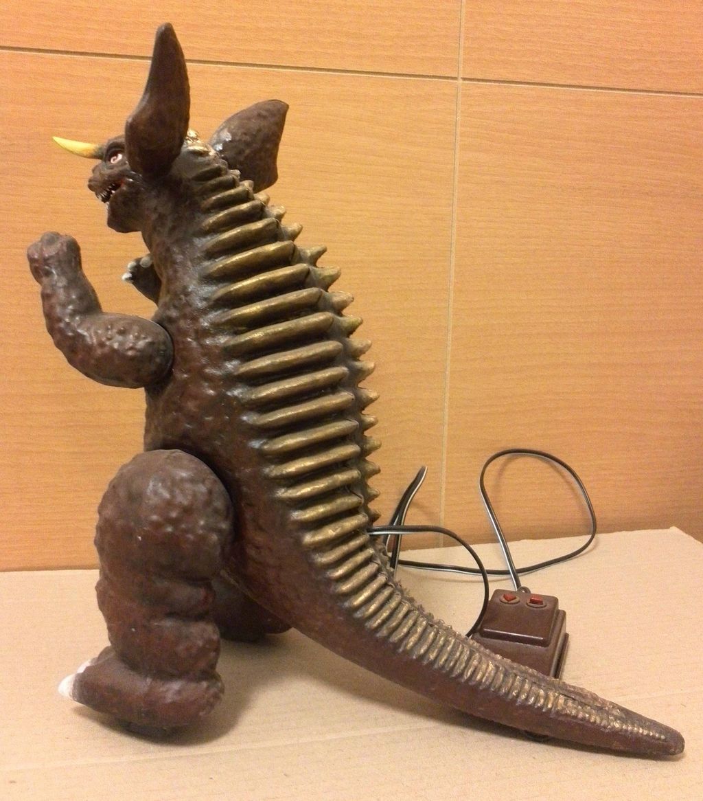 地底怪獣バラゴンの咆哮！ : 努blog