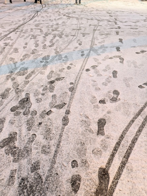 PXL_20240205_081321523