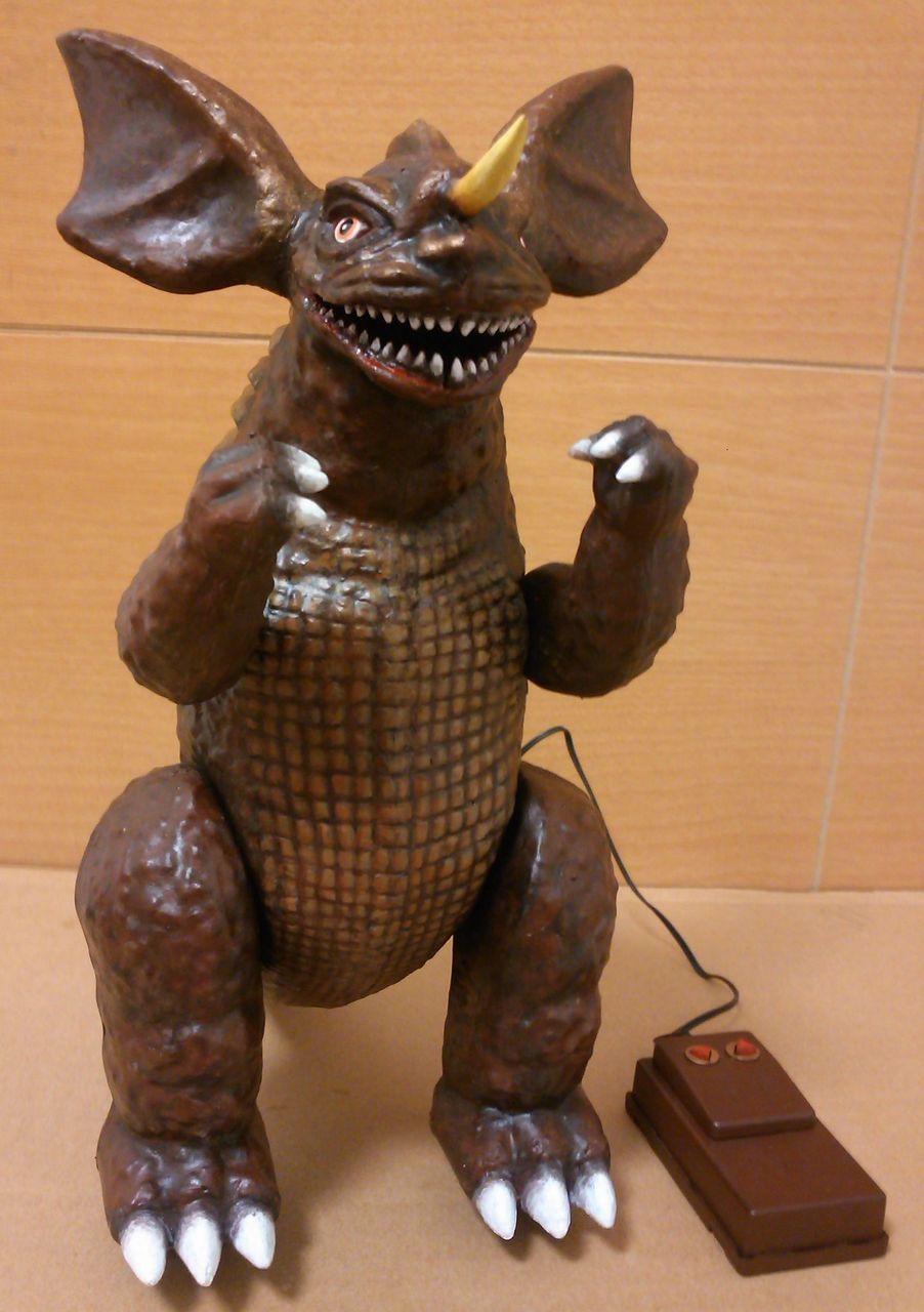 地底怪獣バラゴン その2 : 努blog