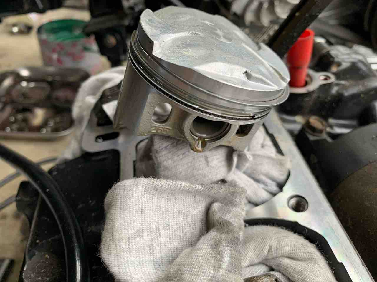 KH250 腰上　フルセット　シリンダー　ヘッド　ピストン　マニホールド　等 KH250 腰上 フルセット シリンダー ヘッド ピストン