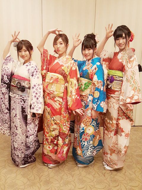 祝じゅりな新成人 今日は成人式 篠田麻里子が珠理奈の成人式画像を使って雑コラ 指原莉乃も おめでとうございます とお祝い じゅりまとめ Ske48 松井珠理奈関連まとめサイト 祝じゅりな新成人 今日は成人式 篠田麻里子が珠理奈の成人式画像を使って雑コラ 指原莉乃も おめでとうございます とお祝い じゅりまとめ Ske48 松井珠理奈関連まとめサイト