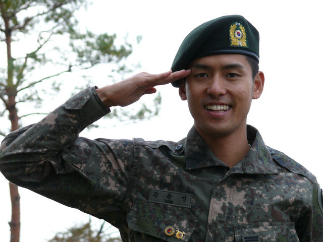 東方神起ラバウト Tvxq Roundabout ユノ入隊 韓国の軍隊ってどんなところ 1 芸能人の報告編 東方神起ラバウト Tvxq Roundabout ユノ入隊 韓国の軍隊ってどんなところ 1 芸能人の報告編