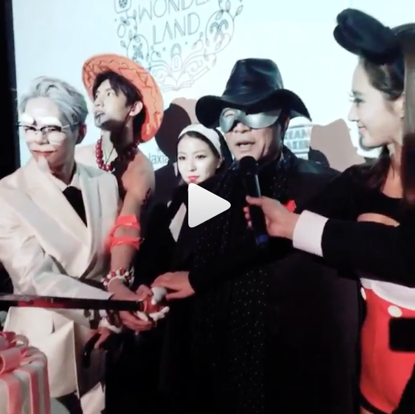 東方神起ラバウト Tvxq Roundabout チャンミン ハロウィンで私利私欲の腹筋 ワンピースのエースになる