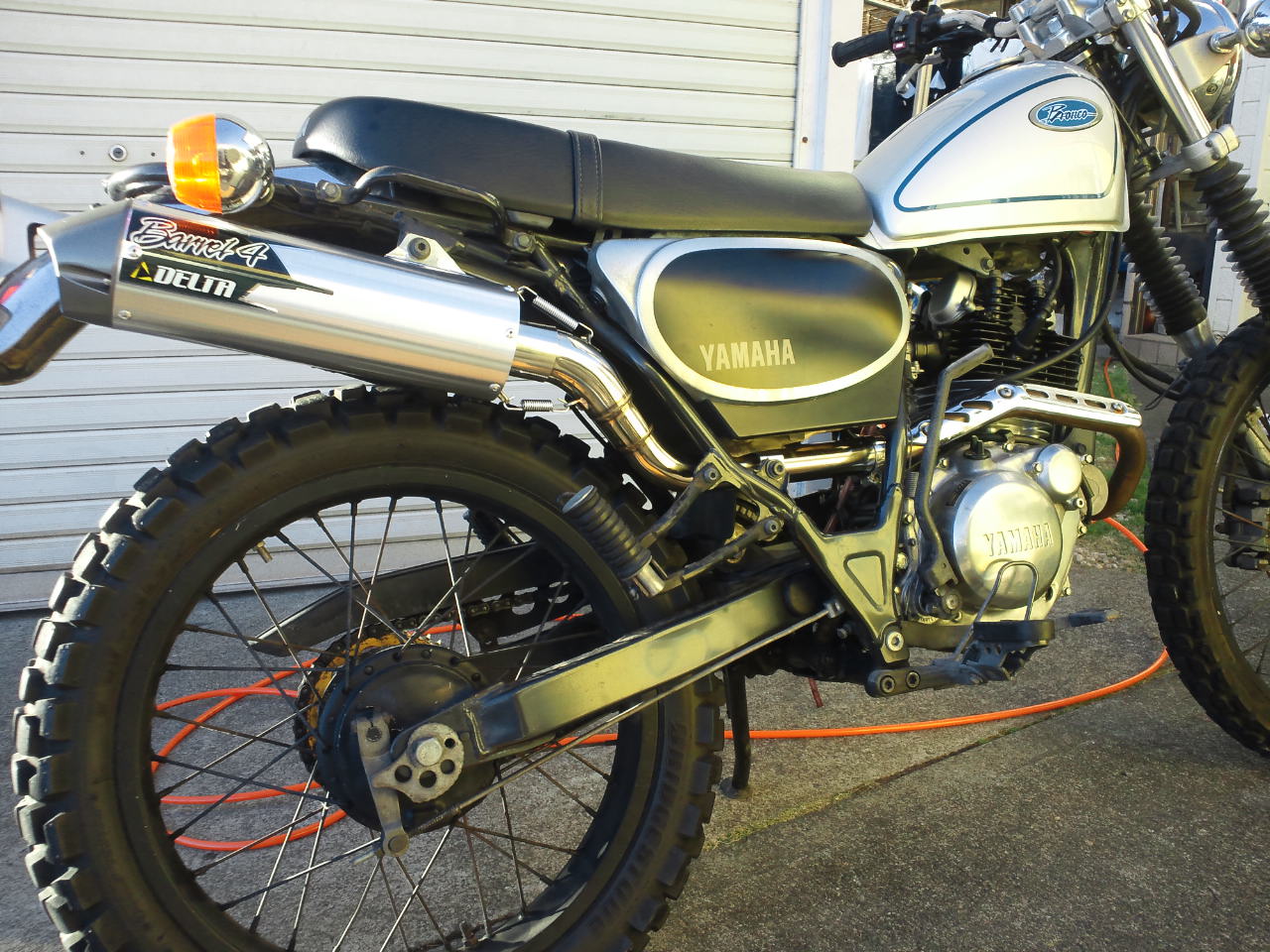 希少！TW200 TW225 スーパートラップマフラー お皿12枚 スパトラ