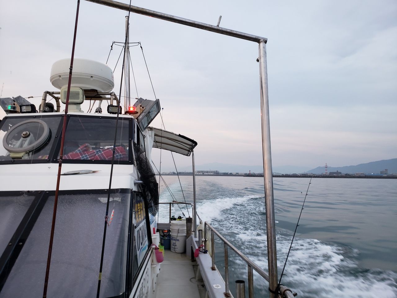 伊予市沖の船釣り 夜メバル釣り 釣具のフレンド 釣り力ｕｐ 最新情報